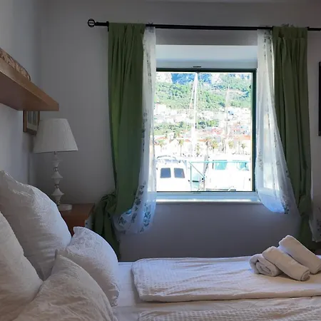 Columba Apartament *