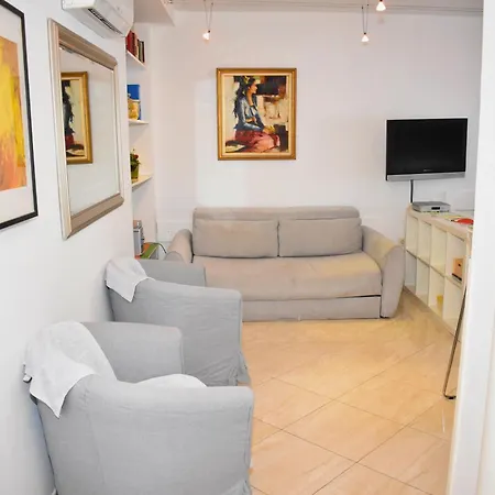 Apartment New *