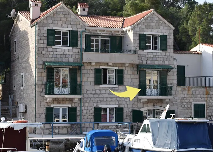 Columba * Makarska